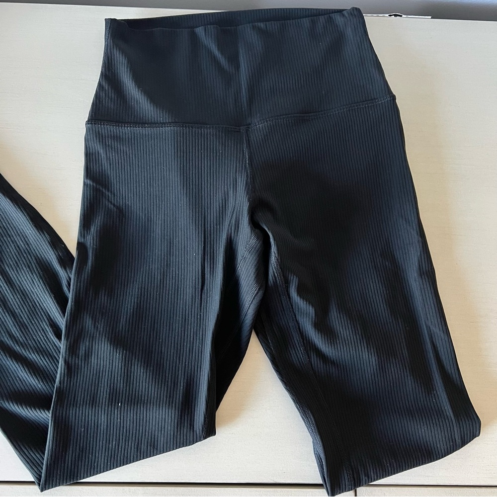 lululemon Align High-Rise Ribbed 28” Legging - Picture 2 of 7